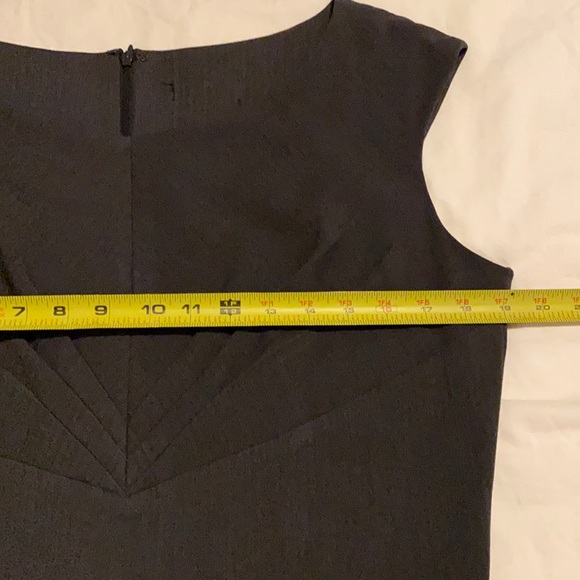 Dress - Picture 2 of 7